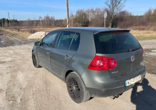 Volkswagen Golf cena 18000 przebieg: 240000, rok produkcji 2005 z Ryki małe 106